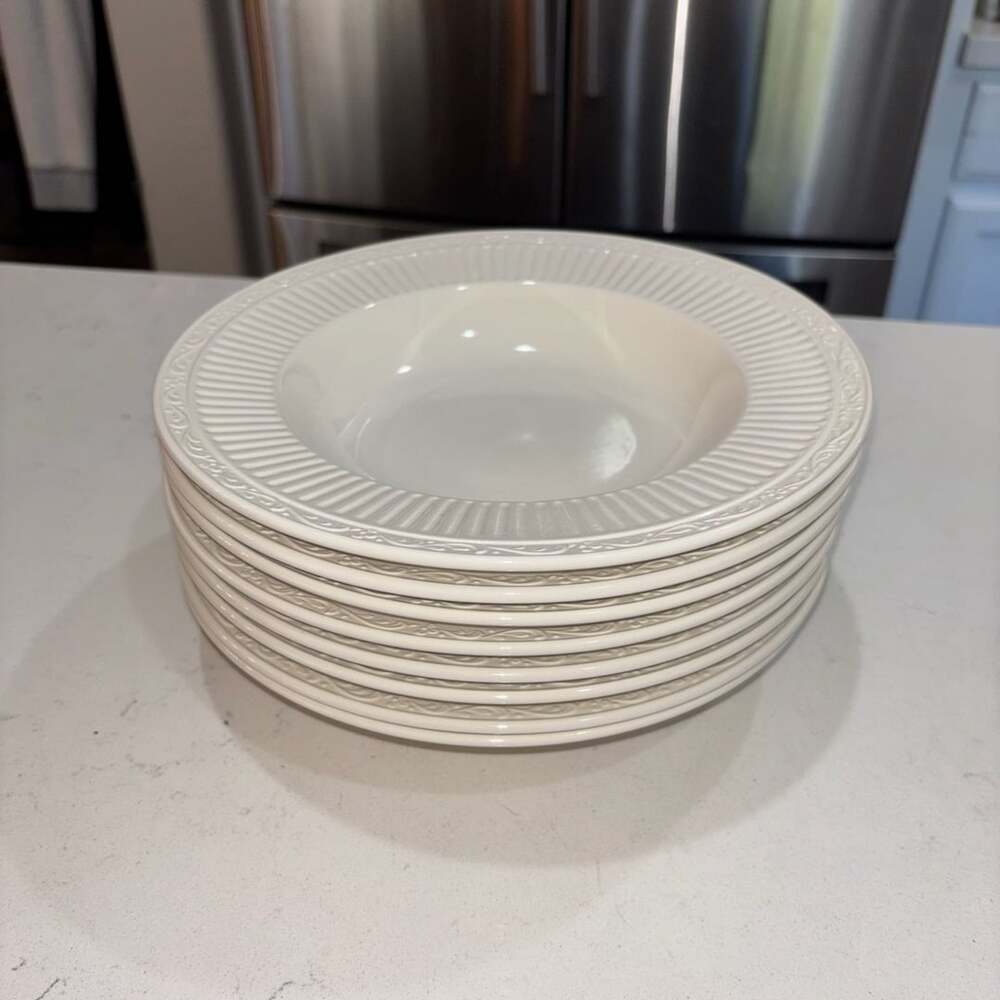 Mikasa Italian Countryside Pasta Soup Bowl 9.5 DD900 White Set Of 8